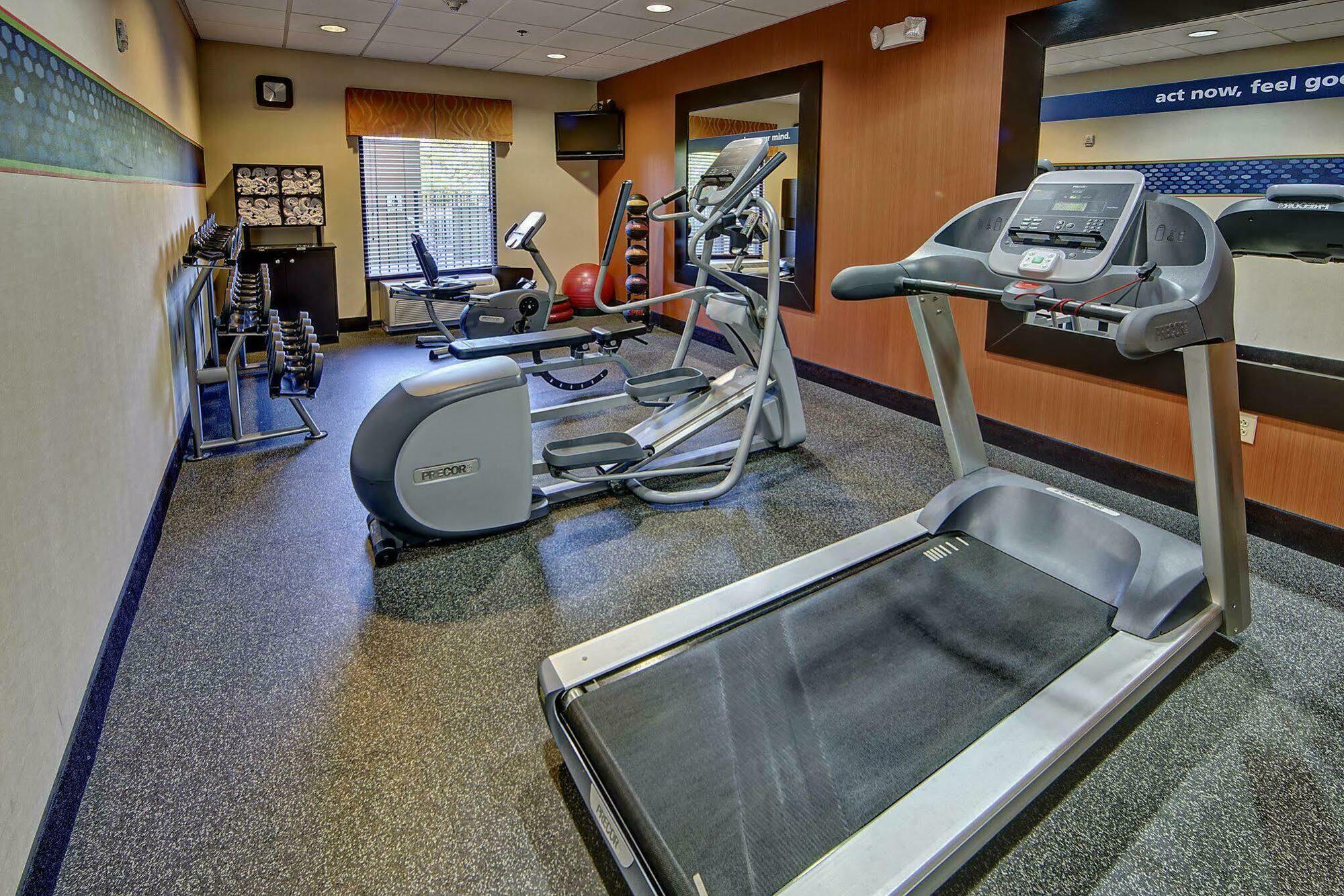 Hampton Inn Crossville Eksteriør bilde